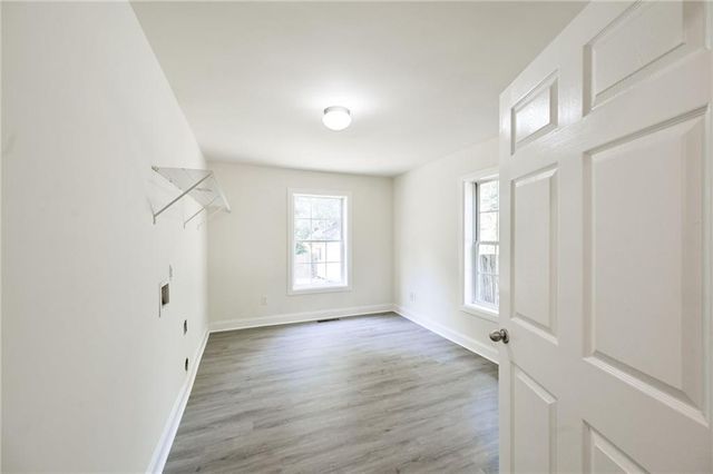 3205 Newcastle Way, Snellville, GA 30039