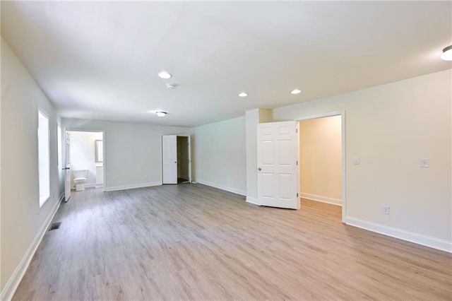 3205 Newcastle Way, Snellville, GA 30039
