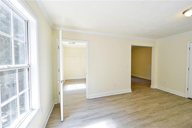 3205 Newcastle Way, Snellville, GA 30039