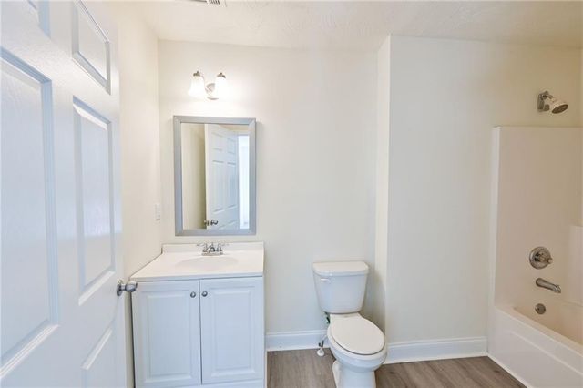 3205 Newcastle Way, Snellville, GA 30039