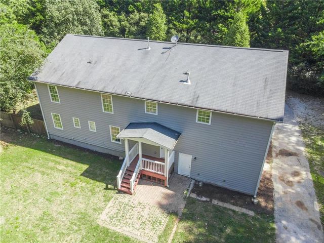 3205 Newcastle Way, Snellville, GA 30039