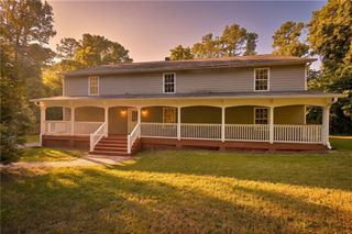 3205 Newcastle Way, Snellville, GA 30039