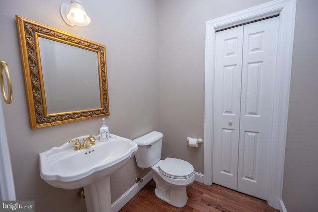 1001 SUTTER LN, Oakland, MD 21550