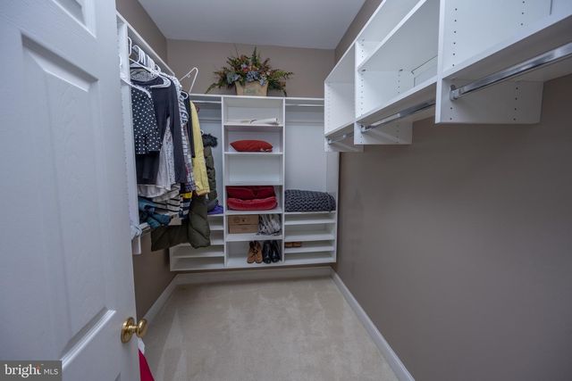 1001 SUTTER LN, Oakland, MD 21550