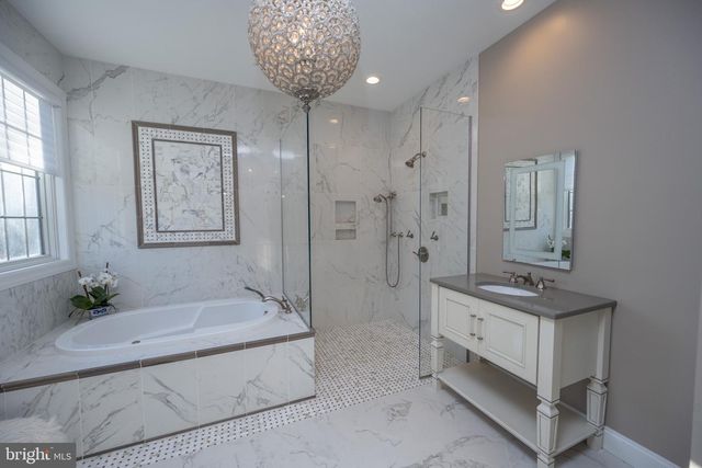 1001 SUTTER LN, Oakland, MD 21550