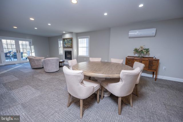 1001 SUTTER LN, Oakland, MD 21550