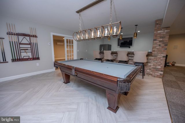 1001 SUTTER LN, Oakland, MD 21550