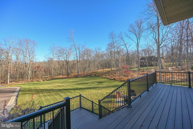 1001 SUTTER LN, Oakland, MD 21550