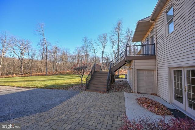 1001 SUTTER LN, Oakland, MD 21550