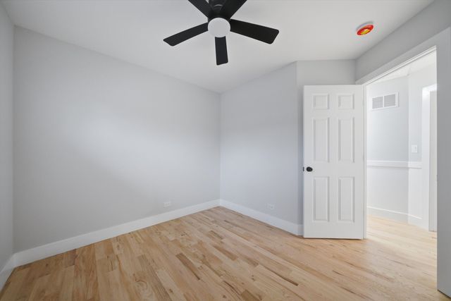 1327 S Wolf Road, Hillside, IL 60162