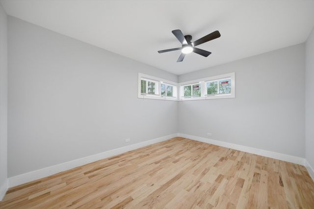 1327 S Wolf Road, Hillside, IL 60162