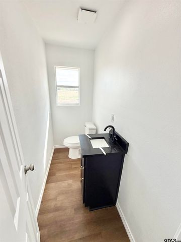 1584 CR 1660, Mount Pleasant, TX 75455