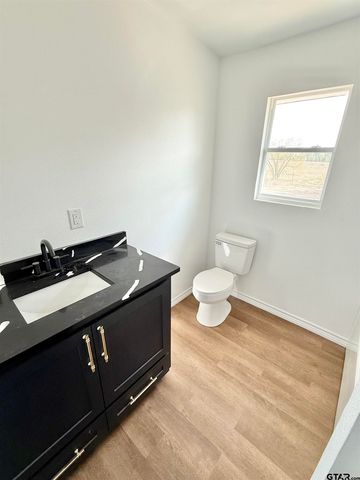 1584 CR 1660, Mount Pleasant, TX 75455