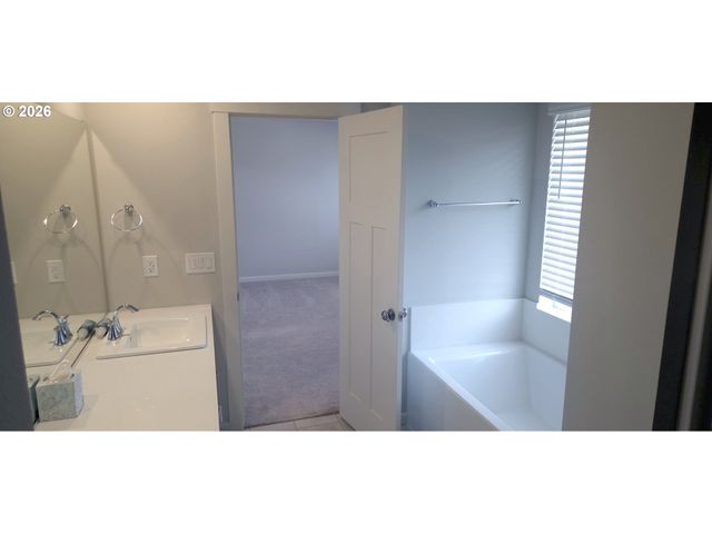 6231 Se 21ST St, Gresham, OR 97080