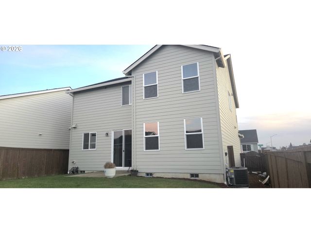 6231 Se 21ST St, Gresham, OR 97080