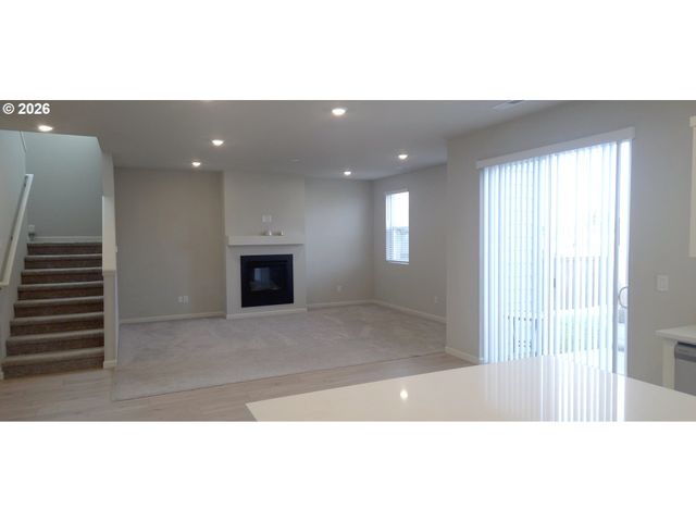 6231 Se 21ST St, Gresham, OR 97080