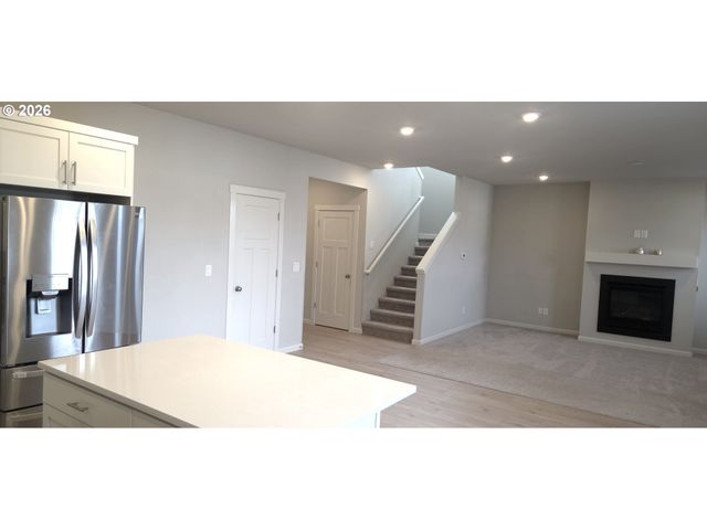 6231 Se 21ST St, Gresham, OR 97080