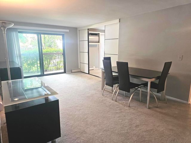 5511 N Chester Avenue 26, Chicago, IL 60656