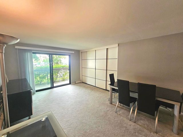 5511 N Chester Avenue 26, Chicago, IL 60656