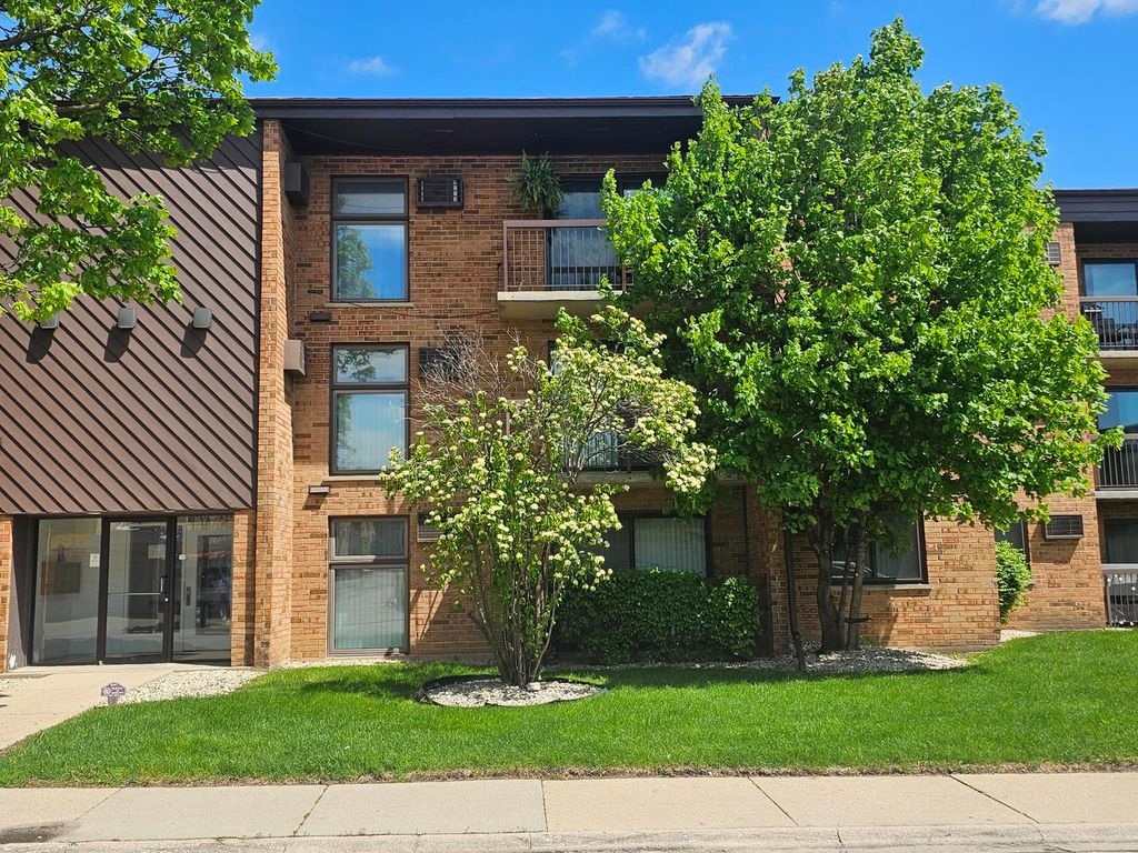 5511 N Chester Avenue 26, Chicago, IL 60656