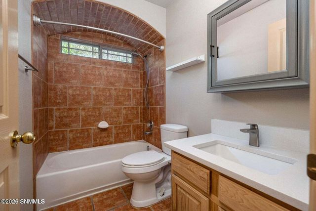 2101 Via Tesoro, Las Cruces, NM 88005
