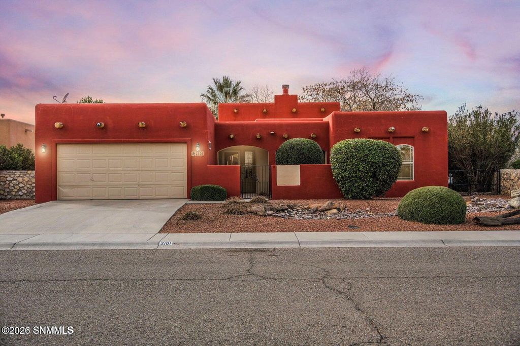 2101 Via Tesoro, Las Cruces, NM 88005