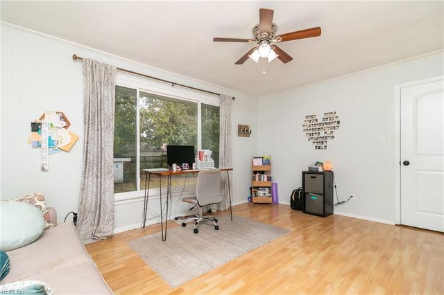 5113 Shenstone DR, Virginia Beach, VA 23455