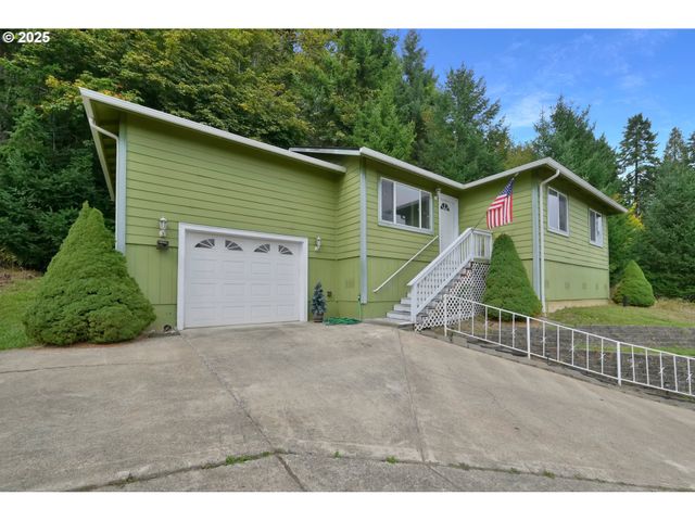 445 KALAPUYA Way, Cottage Grove, OR 97424