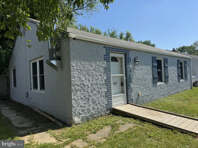 422 HOWELL DR, New Castle, DE 19720