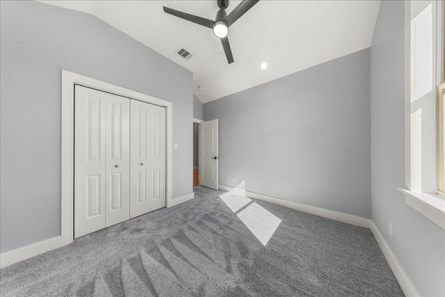 217 Gato RD, Cedar Creek, TX 78612