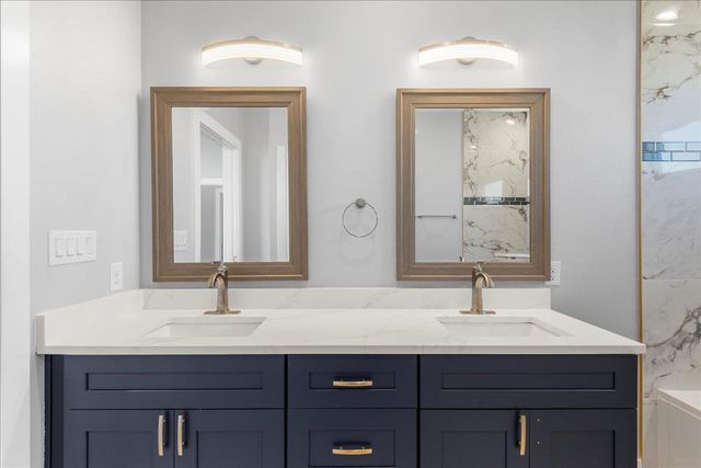 217 Gato RD, Cedar Creek, TX 78612