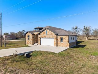 217 Gato RD, Cedar Creek, TX 78612