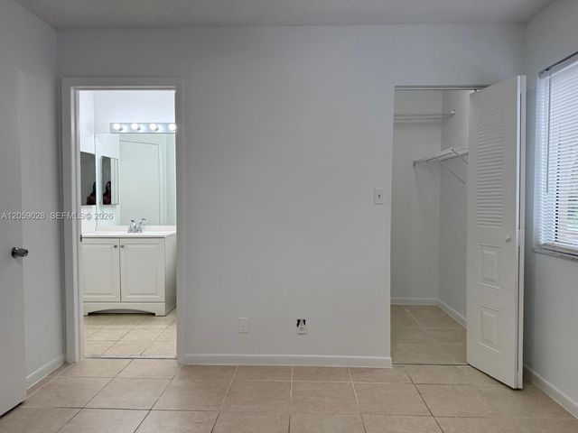 9103 SW 138th Pl 9103, Miami, FL 33186