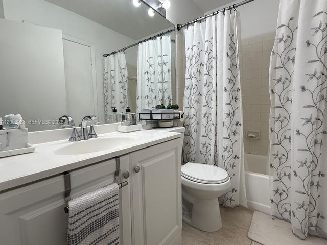9103 SW 138th Pl 9103, Miami, FL 33186