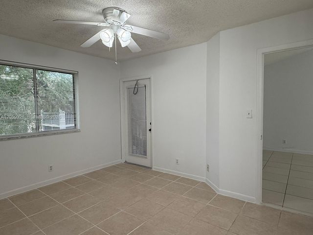 9103 SW 138th Pl 9103, Miami, FL 33186