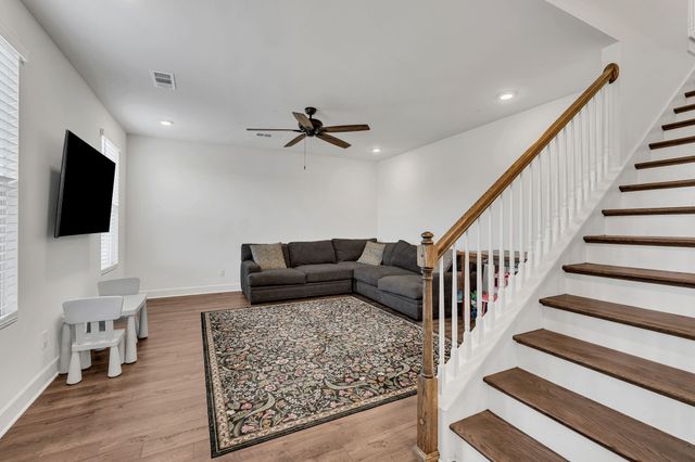 4076 Magnolia Farms Dr, Hermitage, TN 37076