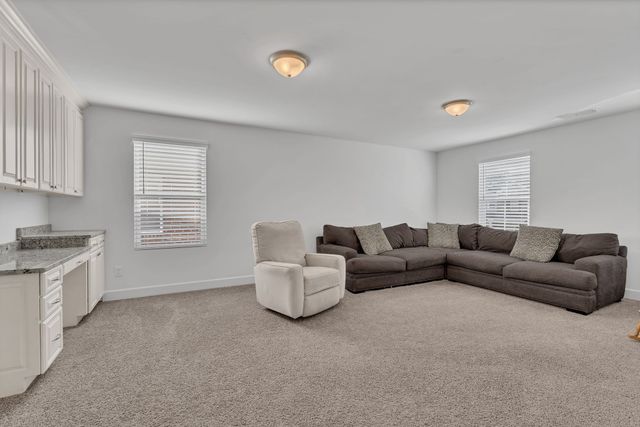 4076 Magnolia Farms Dr, Hermitage, TN 37076