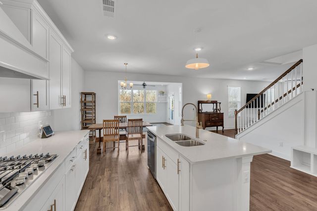 4076 Magnolia Farms Dr, Hermitage, TN 37076