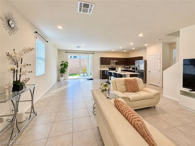 6999 Bard Avenue, Las Vegas, NV 89113