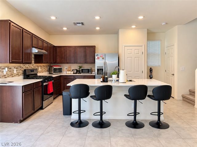 6999 Bard Avenue, Las Vegas, NV 89113