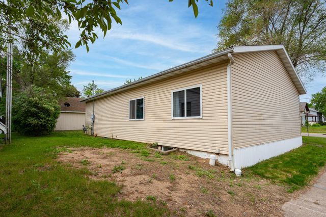 2930 3rd Street N, Saint Cloud, MN 56303
