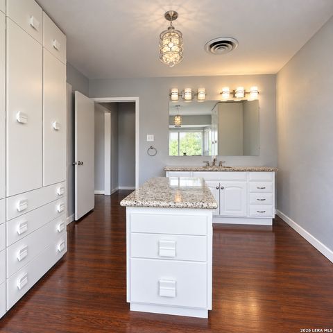 311 Karen Ln, San Antonio, TX 78209