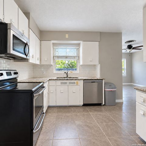 311 Karen Ln, San Antonio, TX 78209