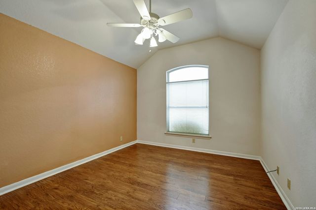 5824 GRANDWOOD DR, San Antonio, TX 78239