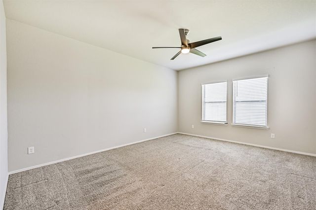 11422 34th Avenue N, Texas City, TX 77591