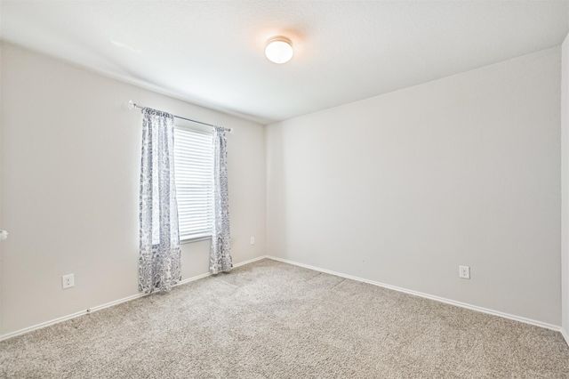 11422 34th Avenue N, Texas City, TX 77591