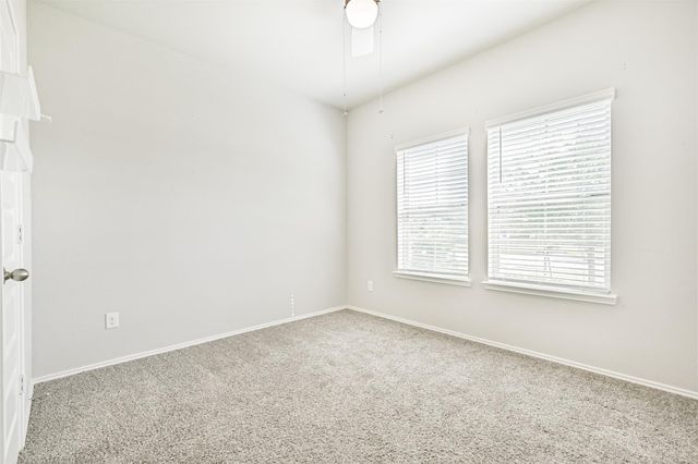 11422 34th Avenue N, Texas City, TX 77591