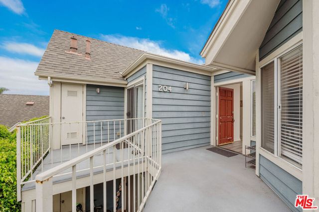 810 Baker Street 204, Costa Mesa, CA 92626