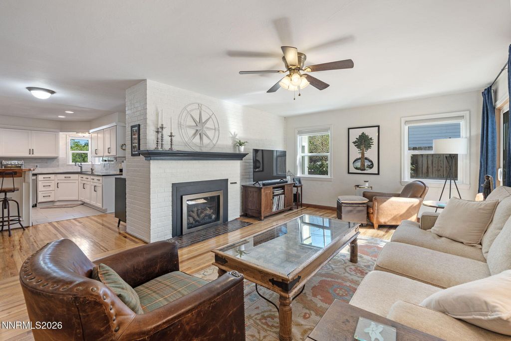 Image 14 of property listing at 300 Country Club Drive, Reno, NV 89509