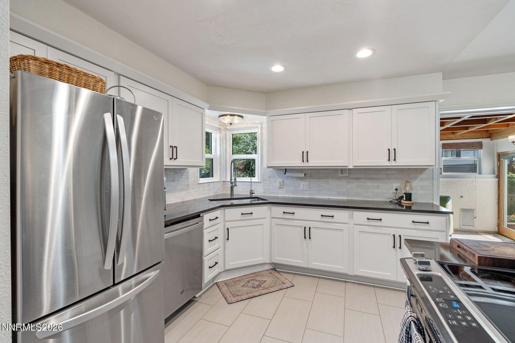 Image 18 of property listing at 300 Country Club Drive, Reno, NV 89509